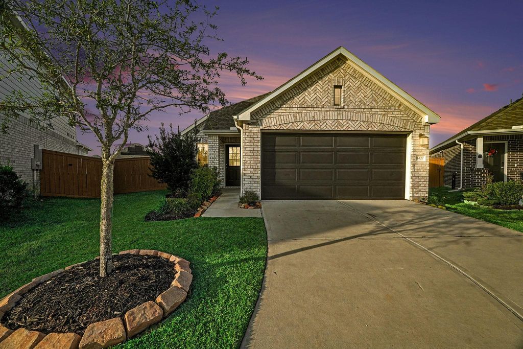 Photo of 8427 Blue Shell Lane, Cypress, TX 77433 (MLS # 56750895)