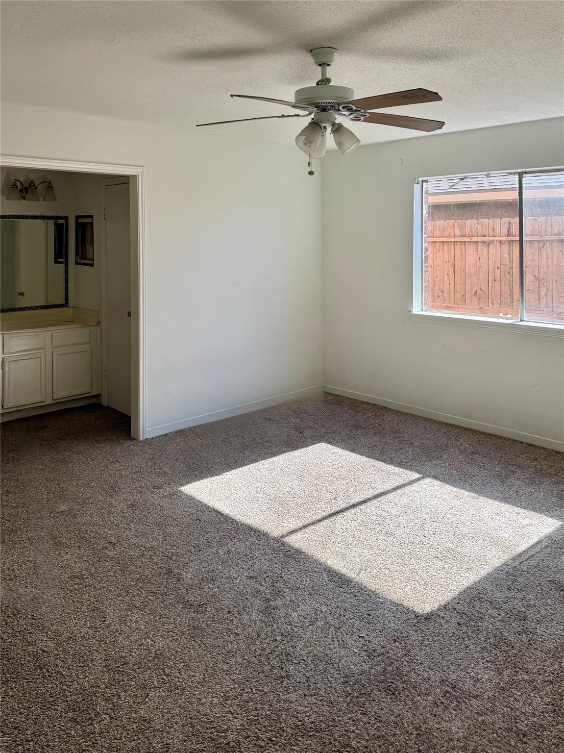 6843 Drewlaine Fields Lane