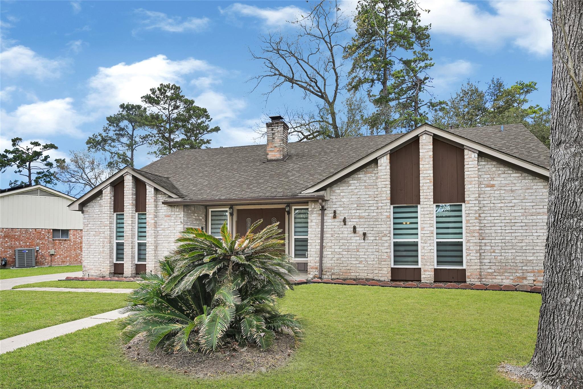 2407 Rambling Brook Drive