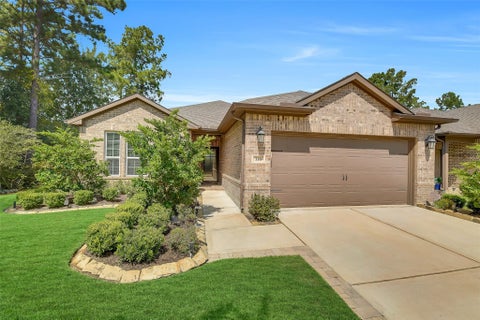 Homes For Sale - 336 N Arrowhead Lane<br/> Montgomery, TX 77316