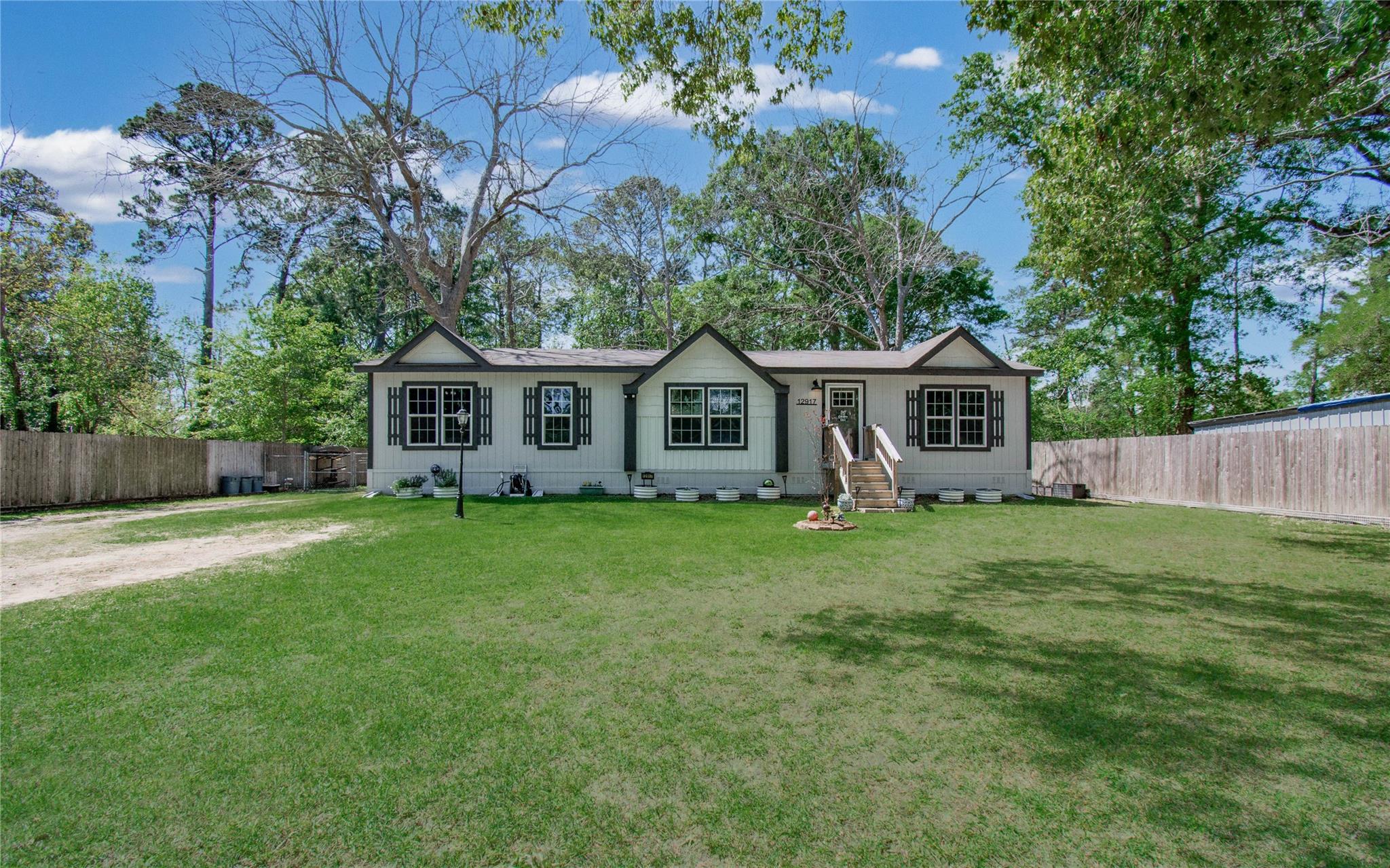 12917 Live Oak Lane