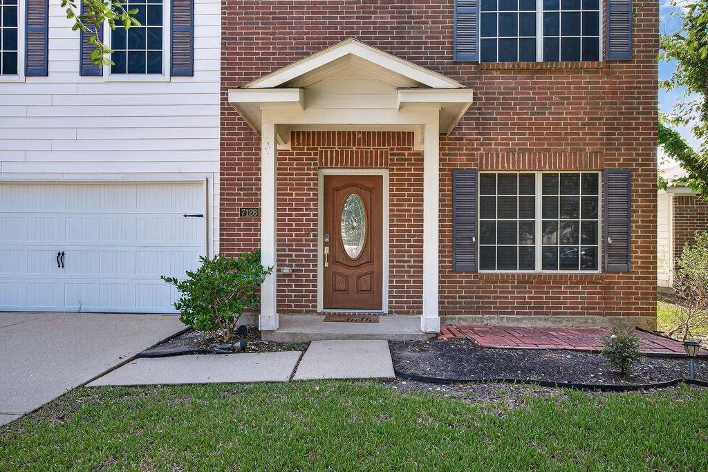 7126 White Willow Lane