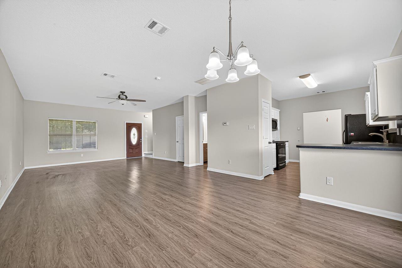 7126 White Willow Lane