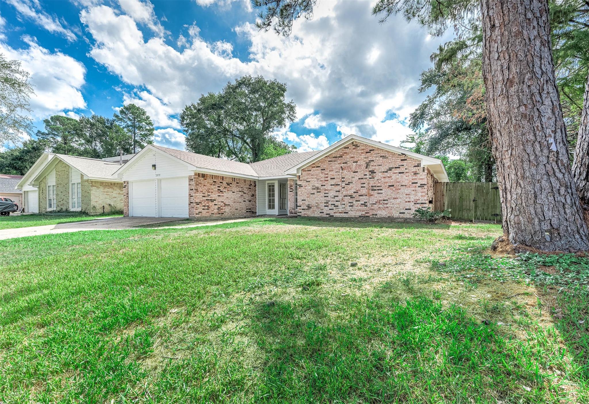 2038 Lexington Woods Drive
