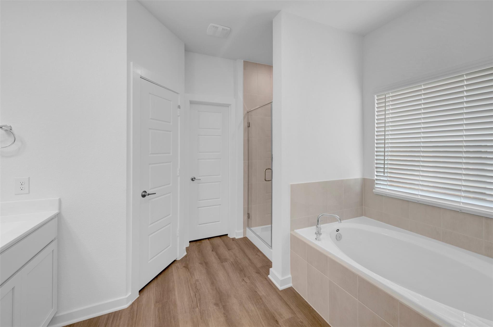 32207 Sunbeam Drive