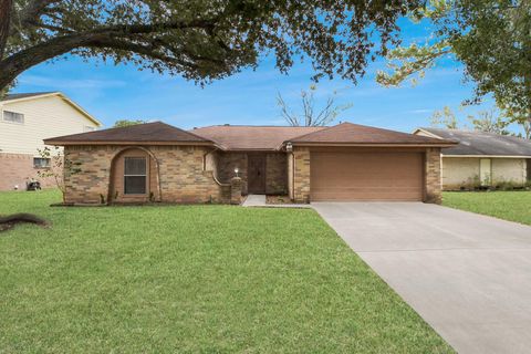 527 Oakdale Drive Stafford TX 77477