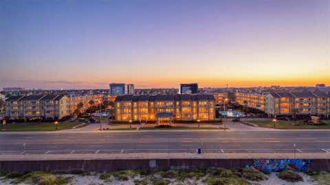 Photo of 6300 Seawall Boulevard #6107, Galveston, TX 77551 (MLS # 89852922)
