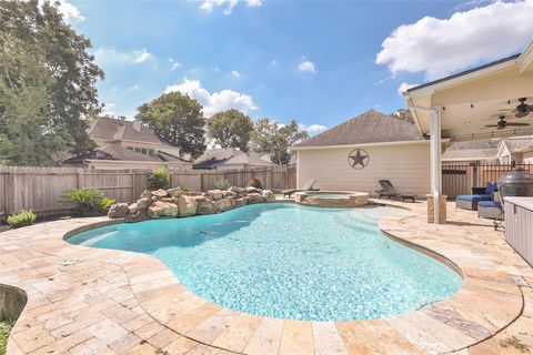 Homes For Sale - 10514 Spice Ridge Row<br/> Missouri City, TX 77459