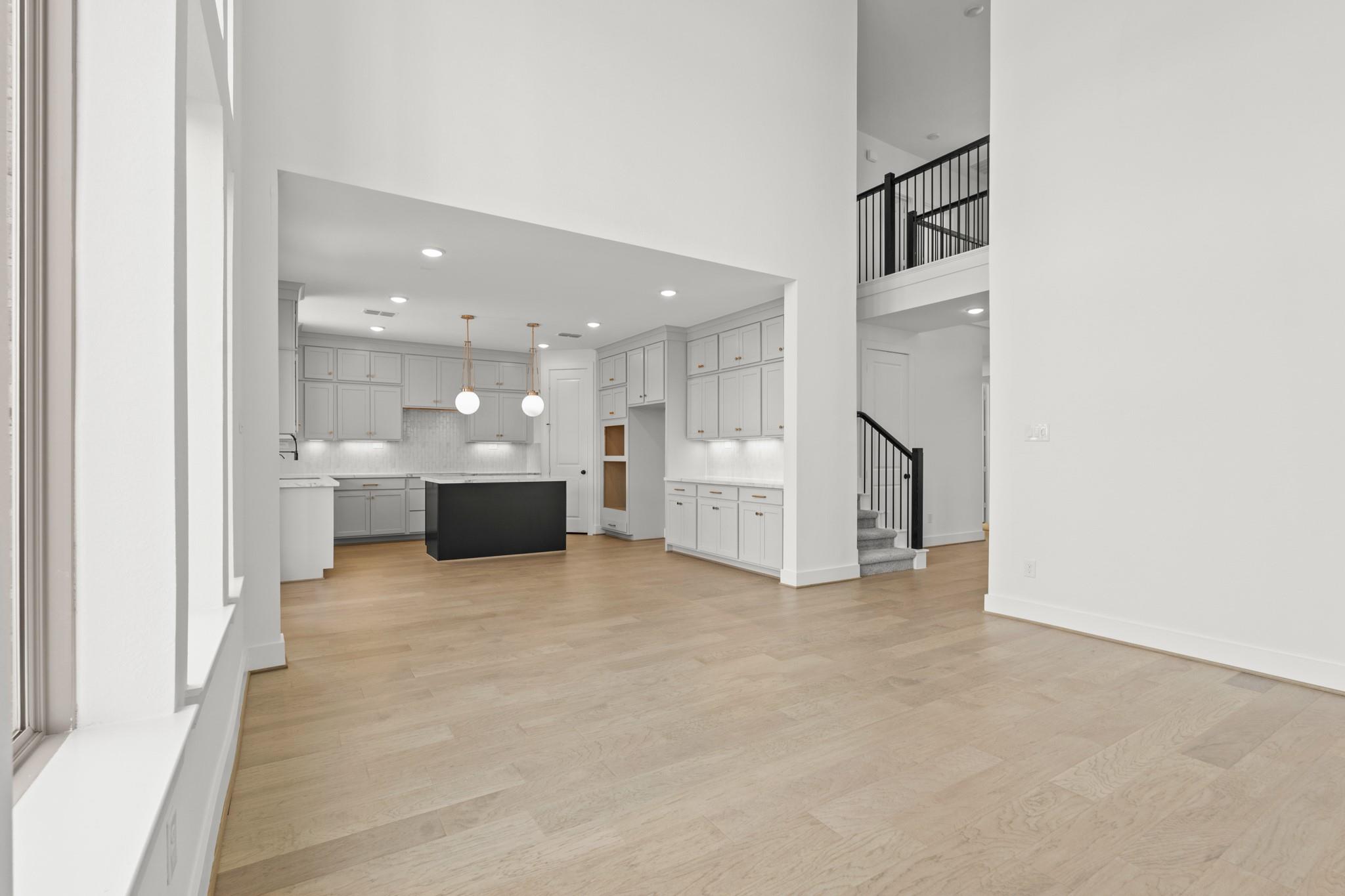 17331 Blissful Block