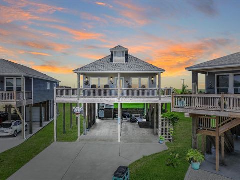 Photo of 3263 Hidden Gold, Crystal Beach, TX 77650 (MLS # 8531283)