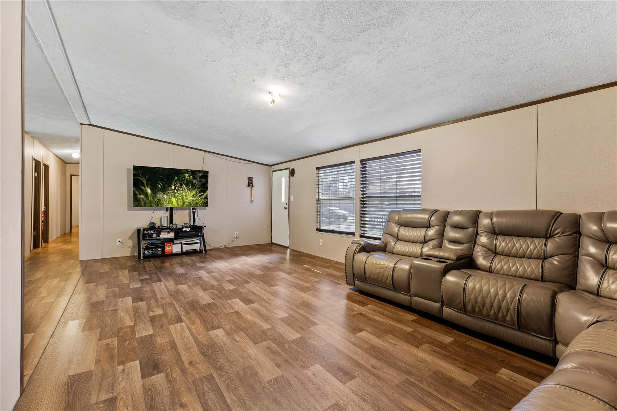 23942 Swallowtail Lane