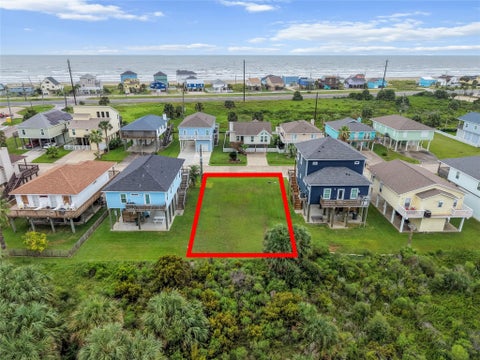 Photo of 22314 Vista Del Mar, Galveston, TX 77554 (MLS # 84789446)