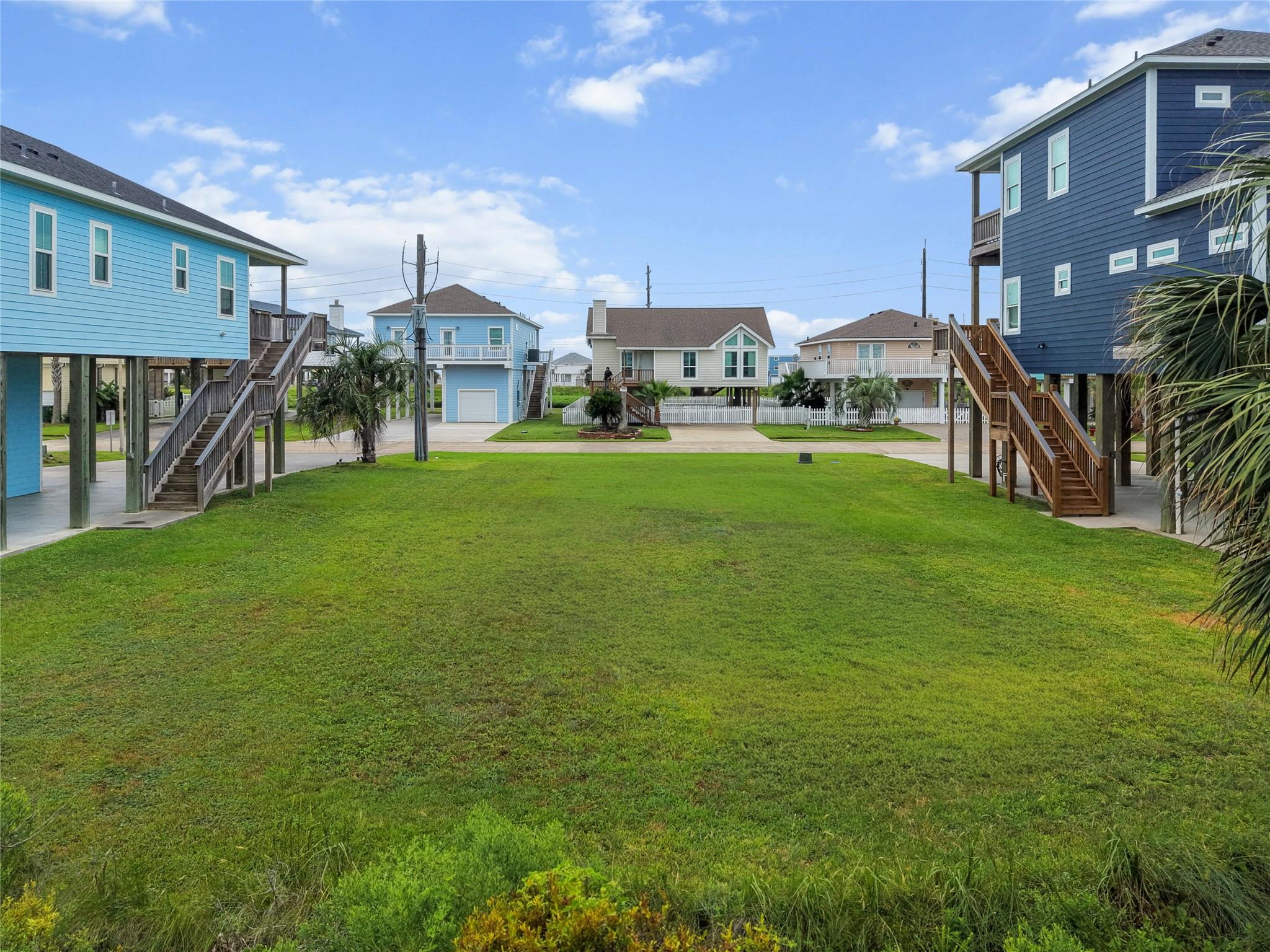 22314 Vista Del Mar