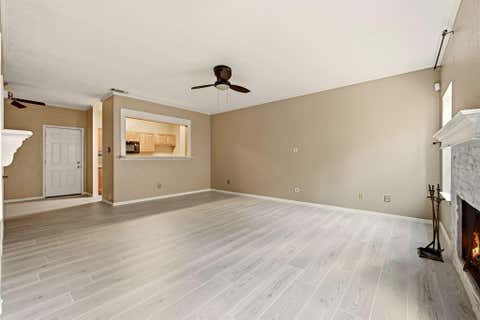 Tiny photo for 9800 Pagewood Lane #3403, Houston, TX 77042 (MLS # 23975432)