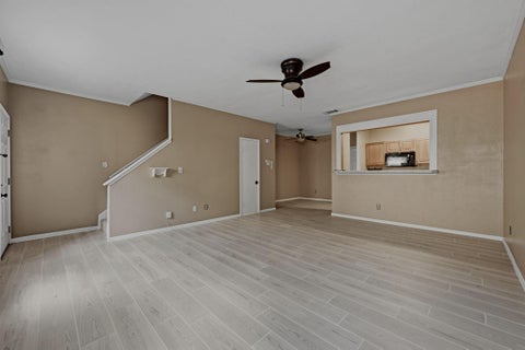 Tiny photo for 9800 Pagewood Lane #3403, Houston, TX 77042 (MLS # 23975432)