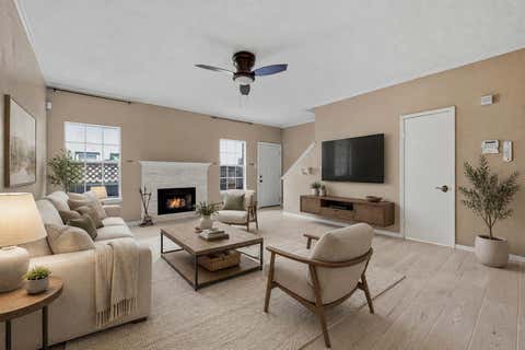 Tiny photo for 9800 Pagewood Lane #3403, Houston, TX 77042 (MLS # 23975432)