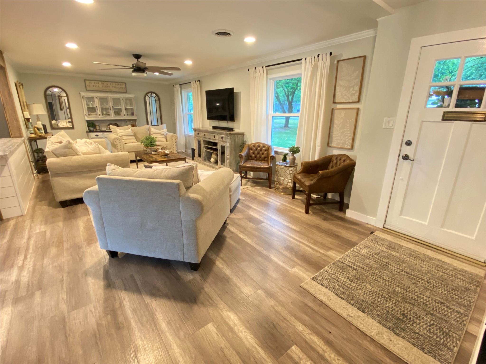 1012 Winding Road
