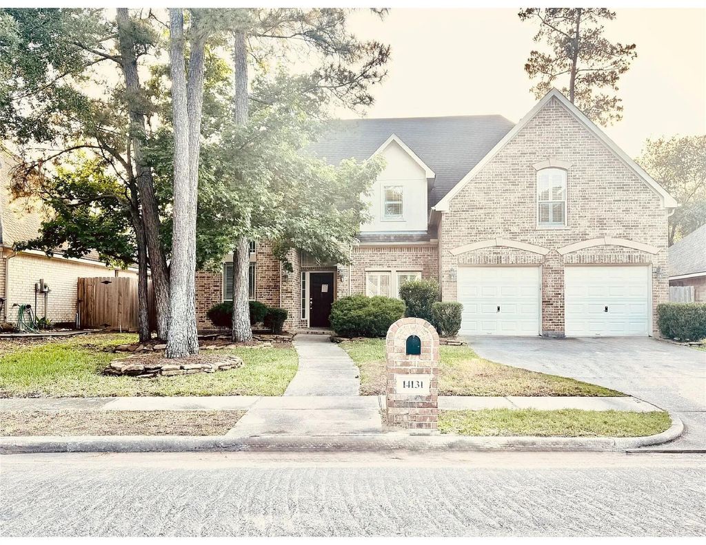 Photo of 14131 Sandhill Crane Drive, Houston, TX 77044 (MLS # 63838424)