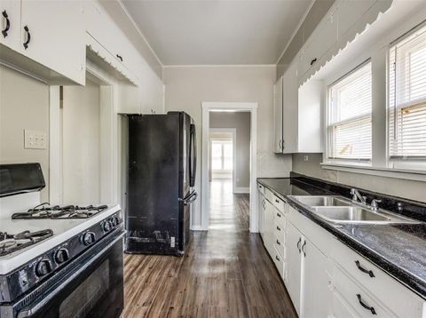 Photo of 8318 Lawler Street, Houston, TX 77051 (MLS # 69733193)