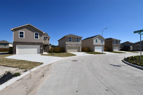 Photo of 12210 Heather Flower Lane, Houston, TX 77014 (MLS # 83109561) Photo of 12210 Heather Flower Lane, Houston, TX 77014 (MLS # 83109561)