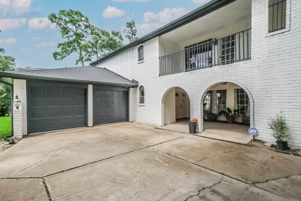 Photo of 20322 Acapulco Cove Drive, Humble, TX 77346 (MLS # 26509388)