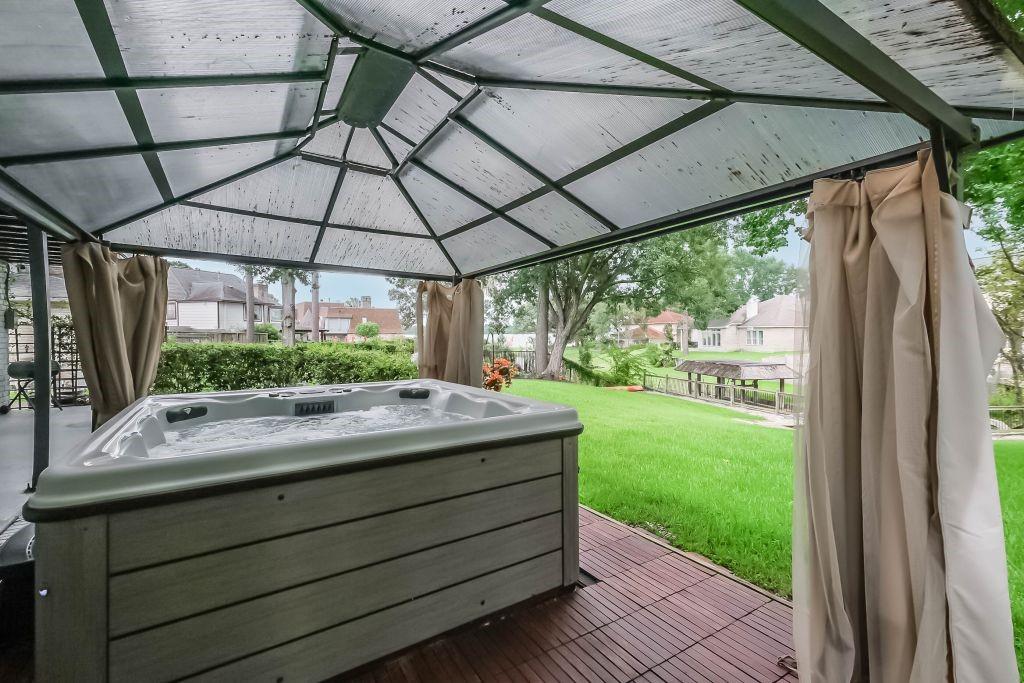 20322 Acapulco Cove Drive