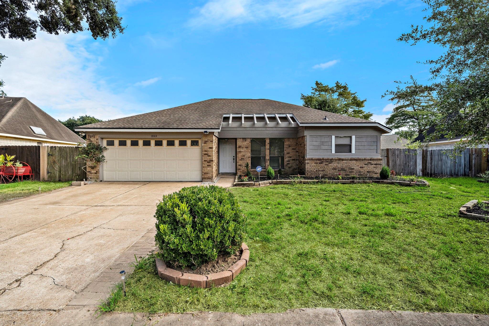 1022 Western Meadows Drive