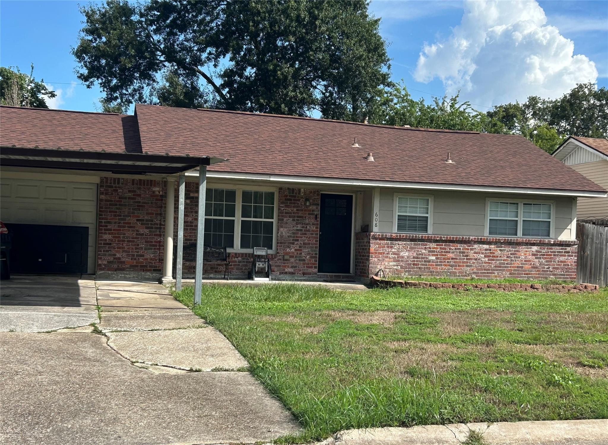 608 Harold Lane