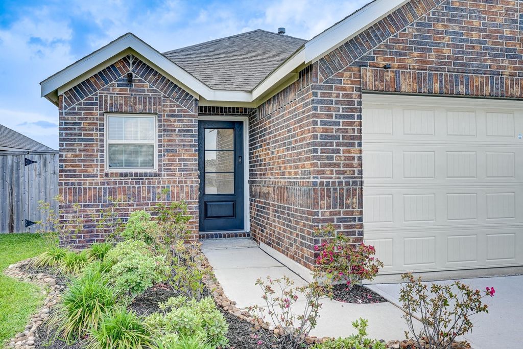 Photo of 20897 Cropani Shadow Drive, New Caney, TX 77357 (MLS # 31786463)