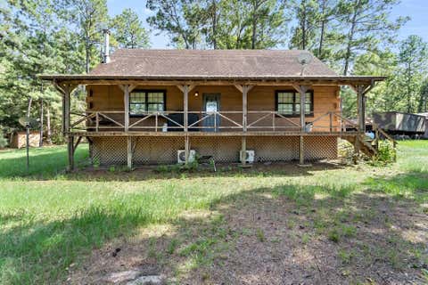 Photo of 5485 County Road 3400, Colmesneil, TX 75938 (MLS # 41654100)