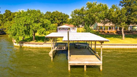 Photo of 104 Bayside Street, Livingston, TX 77351 (MLS # 3853408)