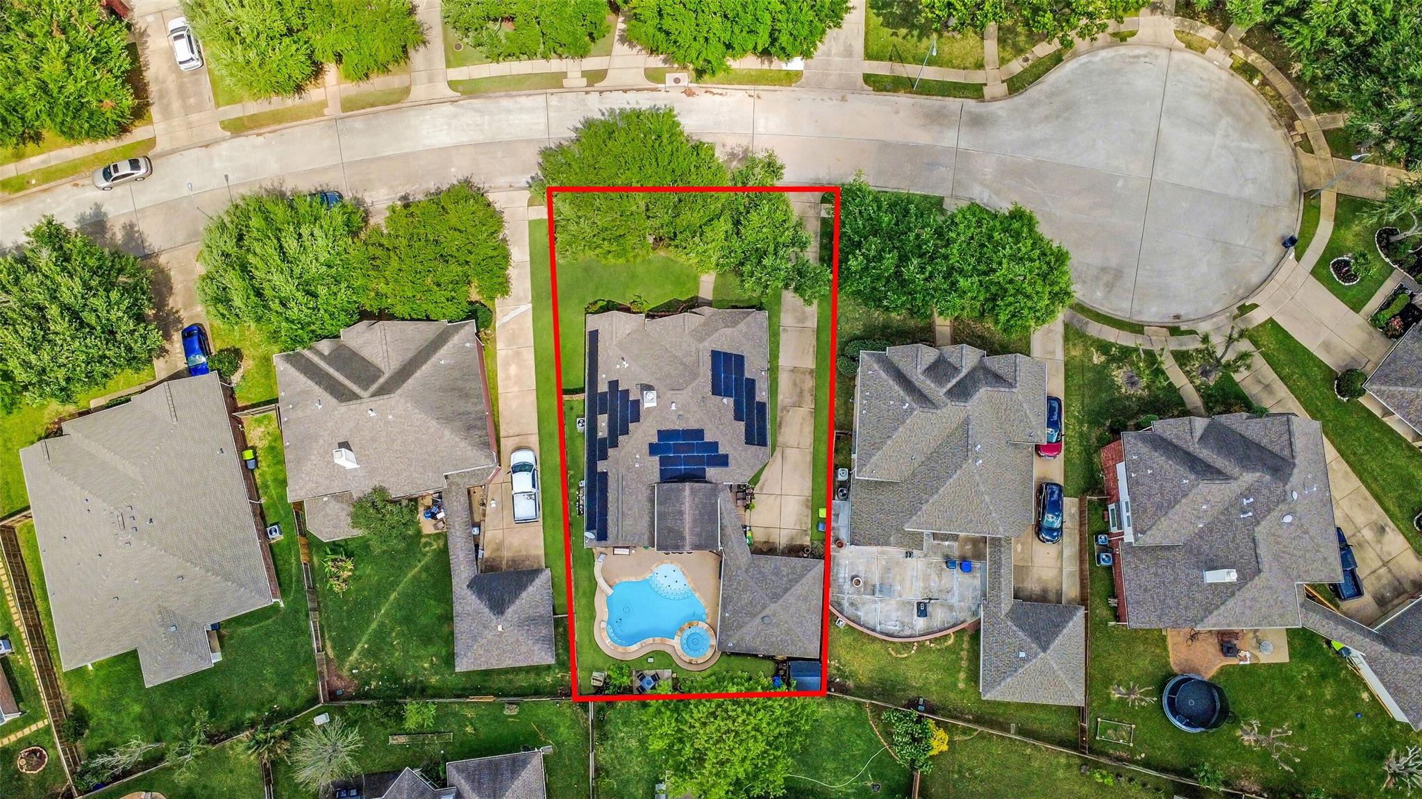 22015 Skyridge Lane
