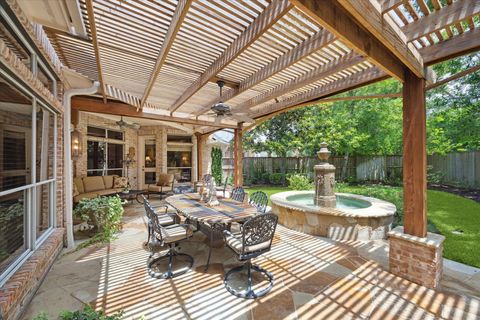 Photo of 4519 Amble Oak Court, Houston, TX 77059 (MLS # 65423869)