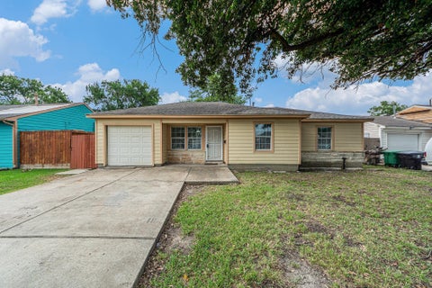 Homes For Rent - 502 Ogilvie Street<br/> Houston, TX 77017