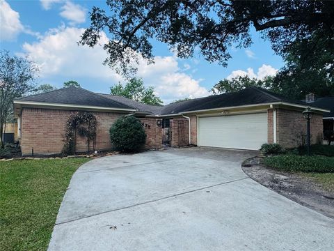 Photo of 5435 Mossy Timbers Drive, Humble, TX 77346 (MLS # 43426717)