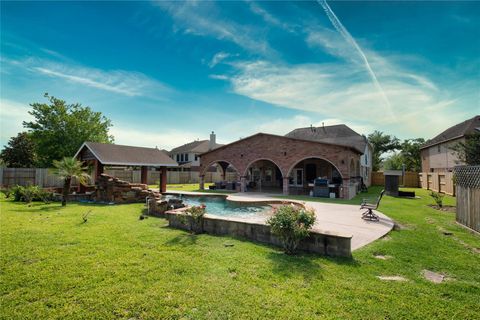 Photo of 1914 Lakeside Crossing, Katy, TX 77494 (MLS # 66766769)