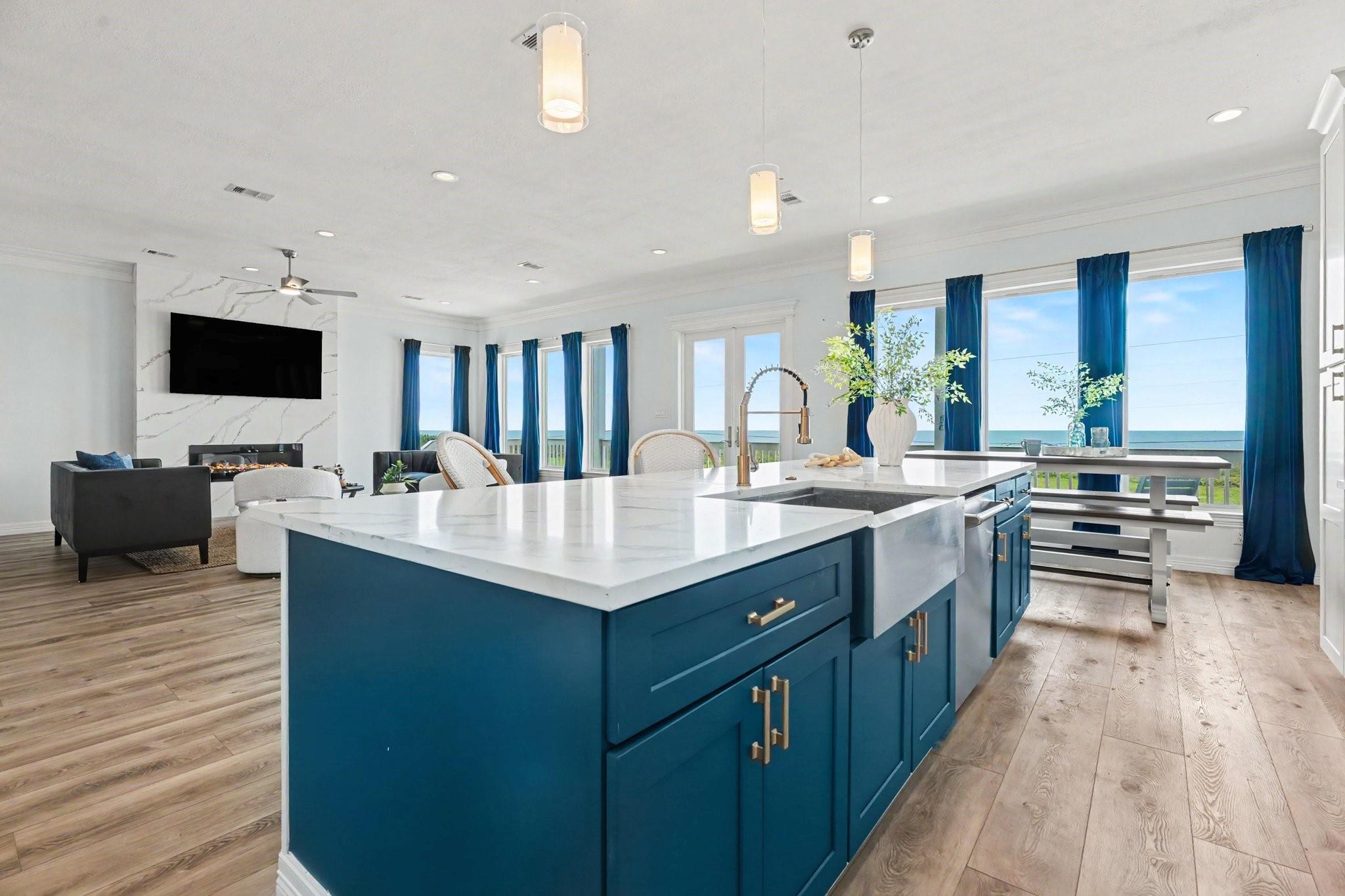 Galveston, Texas, 77554, United States, 4 Bedrooms Bedrooms, ,5 BathroomsBathrooms,Residential,Active,2052090