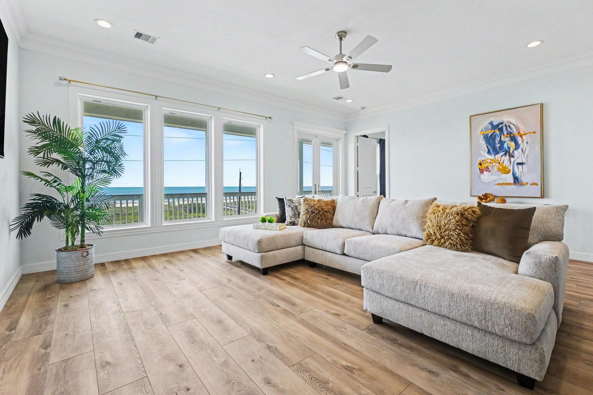 Galveston, Texas, 77554, United States, 4 Bedrooms Bedrooms, ,5 BathroomsBathrooms,Residential,Active,2052090