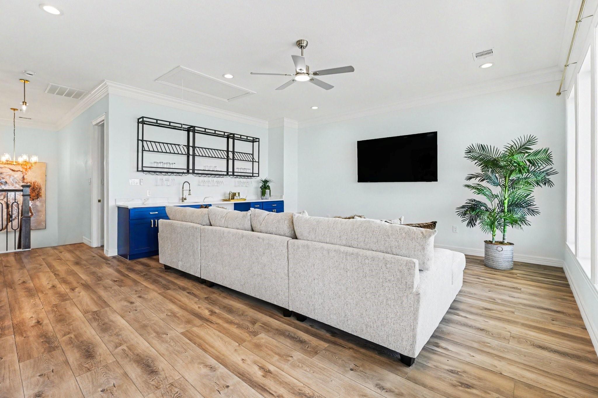Galveston, Texas, 77554, United States, 4 Bedrooms Bedrooms, ,5 BathroomsBathrooms,Residential,Active,2052090