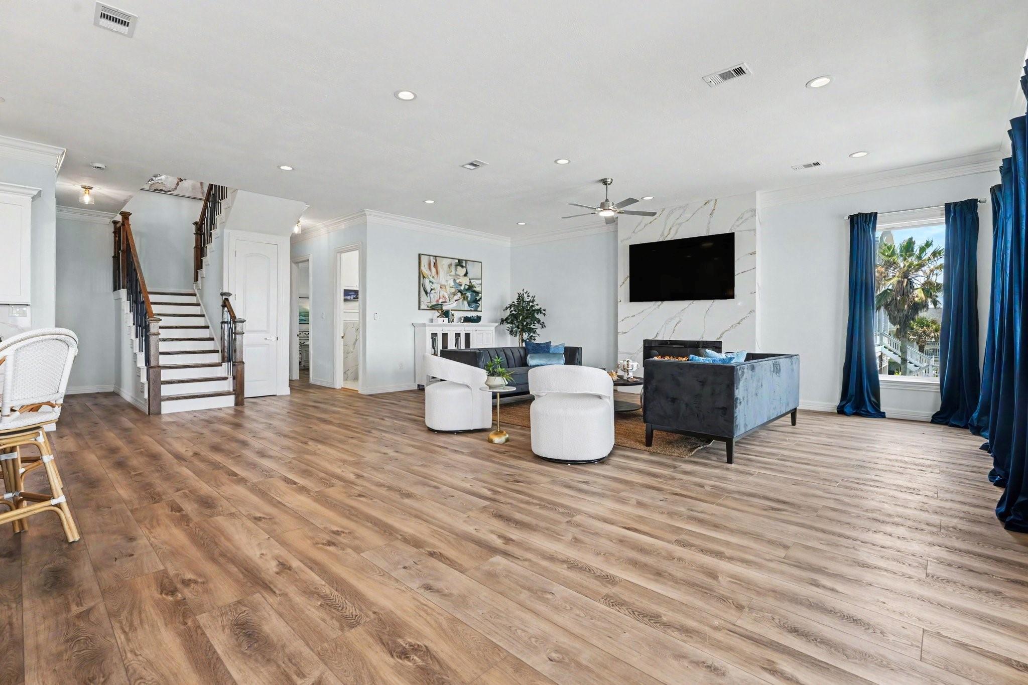 Galveston, Texas, 77554, United States, 4 Bedrooms Bedrooms, ,5 BathroomsBathrooms,Residential,Active,2052090