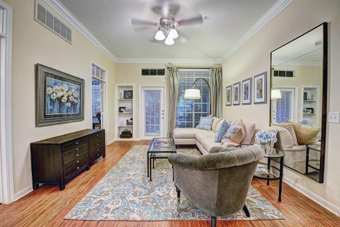 Photo of 1901 Post Oak Park Dr Drive #11103, Houston, TX 77027 (MLS # 7520997)