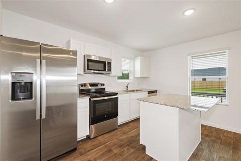 Photo of 16722 N Marie Village Drive, Conroe, TX 77306 (MLS # 37932488)