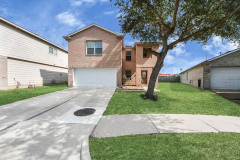 Photo of 9226 Kendale Drive, Houston, TX 77083 (MLS # 23397277) Photo of 9226 Kendale Drive, Houston, TX 77083 (MLS # 23397277)