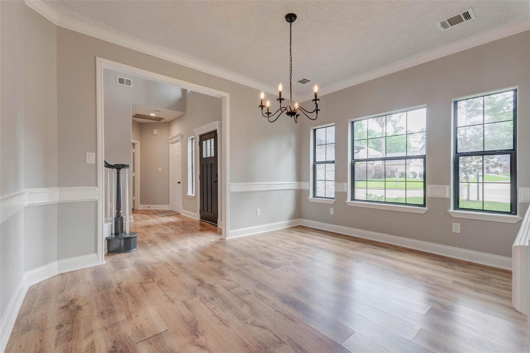 13731 Fountainview Drive
