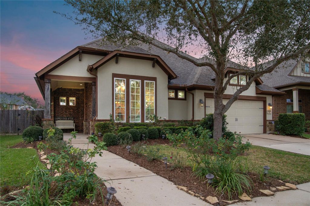 Photo of 1819 Ralston Branch Way, Sugar Land, TX 77479 (MLS # 9037016)