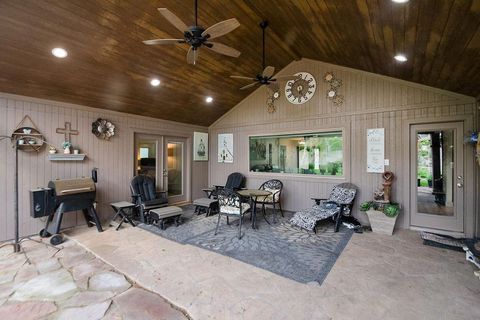 Photo of 15807 Brookvilla Drive, Houston, TX 77059 (MLS # 5758197)