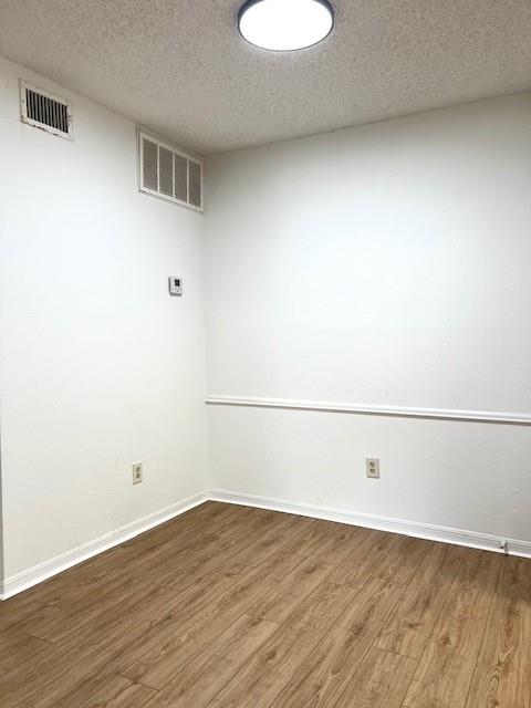 2120 El Paseo Street 303