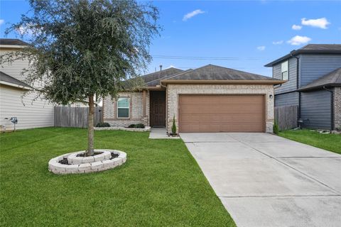 Photo of 5006 Fairwater Court, Richmond, TX 77469 (MLS # 69414514)
