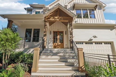 Photo of 709 Ridge Street, Houston, TX 77009 (MLS # 26903565)