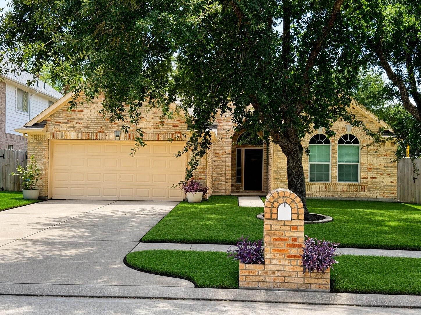 19535 Tuscola Lane